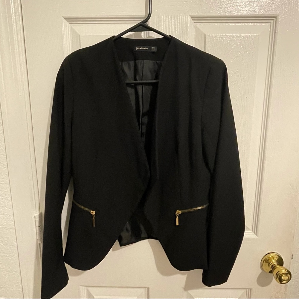 Black open front blazer